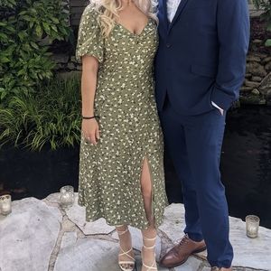 ASTR the label green and white midi dress